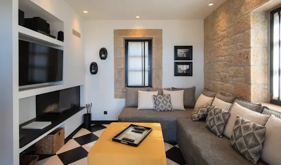 Kardamily stone house residence